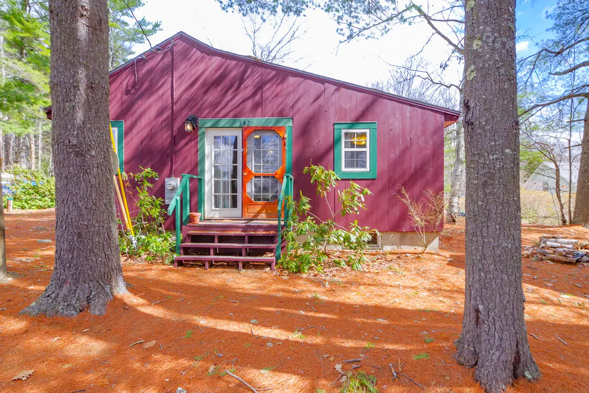 142 Roberts Shore Road, Liberty, ME 04949 - #1