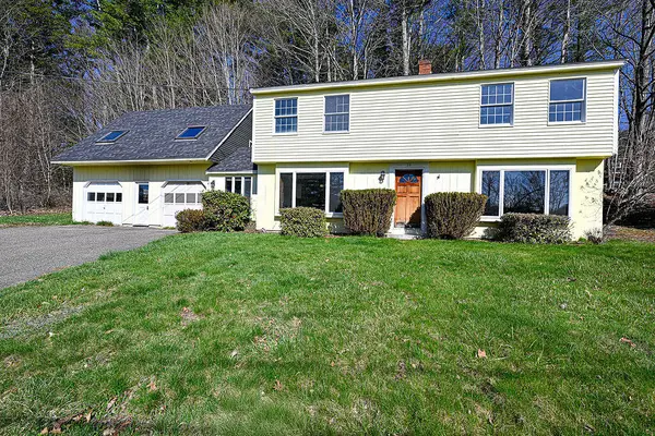 28 Ridgewood Road, Eliot, ME 03903