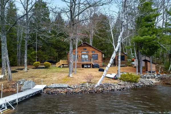207 70th Fireroad, China, ME 04358