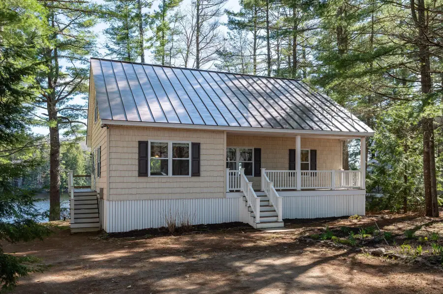 8 Ridgewood Drive, Lebanon, ME 04027 - #3