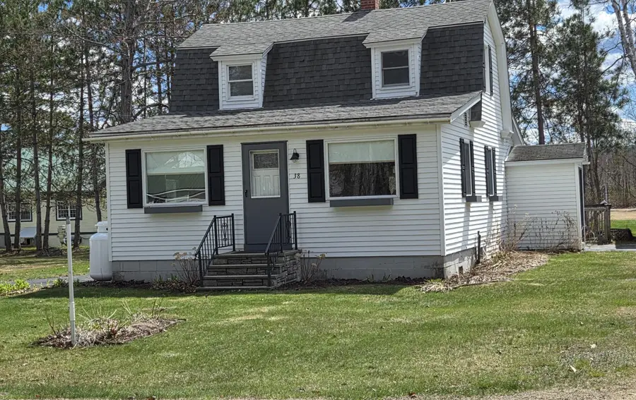 38 North Street, Dixfield, ME 04224 - #3