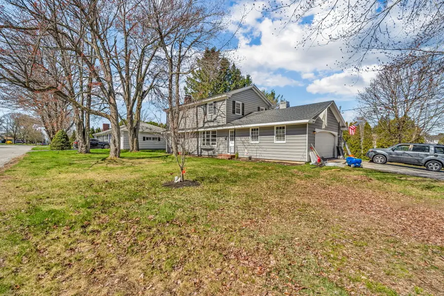 36 Pineland Street, Lewiston, ME 04240 - #3