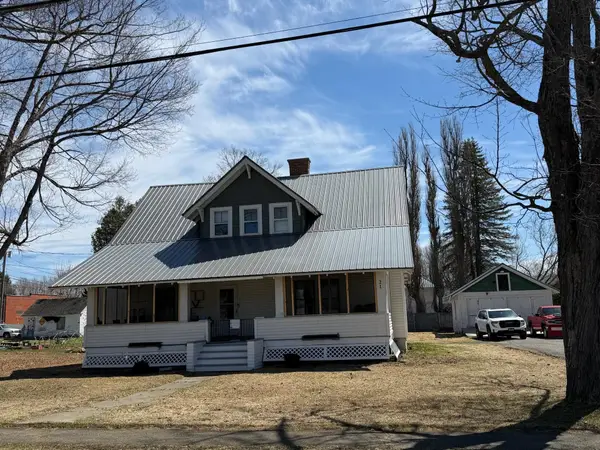 21 Bowdoin Street, Houlton, ME 04730