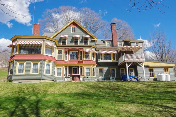 51 Free Street, Dexter, ME 04930