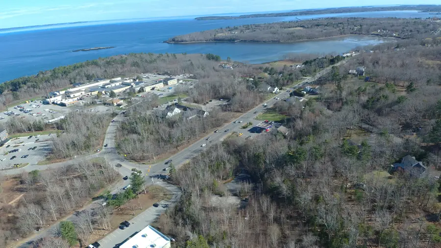 L137,141 Commercial Street, Rockport, ME 04856 - #2