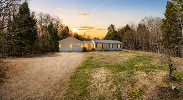 86 Back Cove Drive, Turner, ME 04282