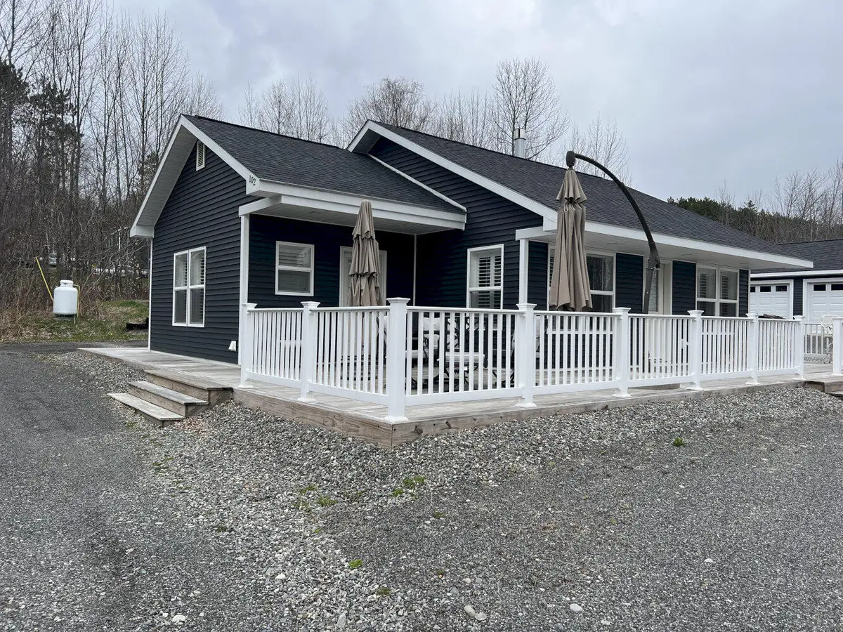102 Crescent Street, Skowhegan, ME 04976 - #1