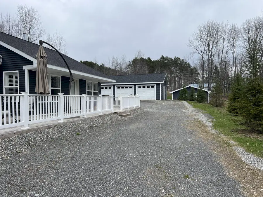 102 Crescent Street, Skowhegan, ME 04976 - #3