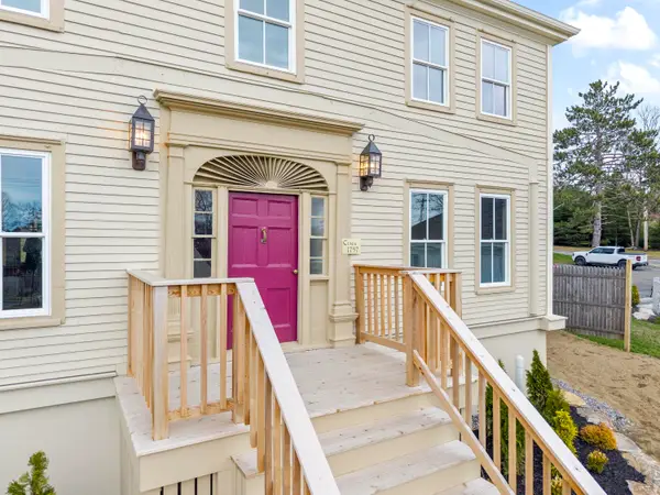 978 Wiscasset Road, Boothbay, ME 04537