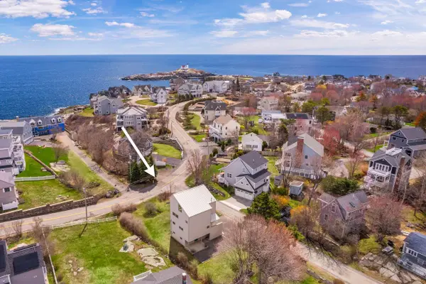 154 Cycad Avenue, York, ME 03909