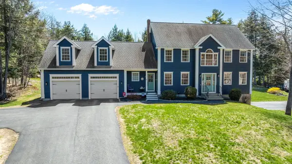 11 Crossridge Drive, Windham, ME 04062
