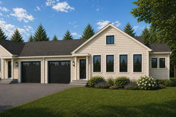 28 Blue Meadow Lane #17, Cape Elizabeth, ME 04107