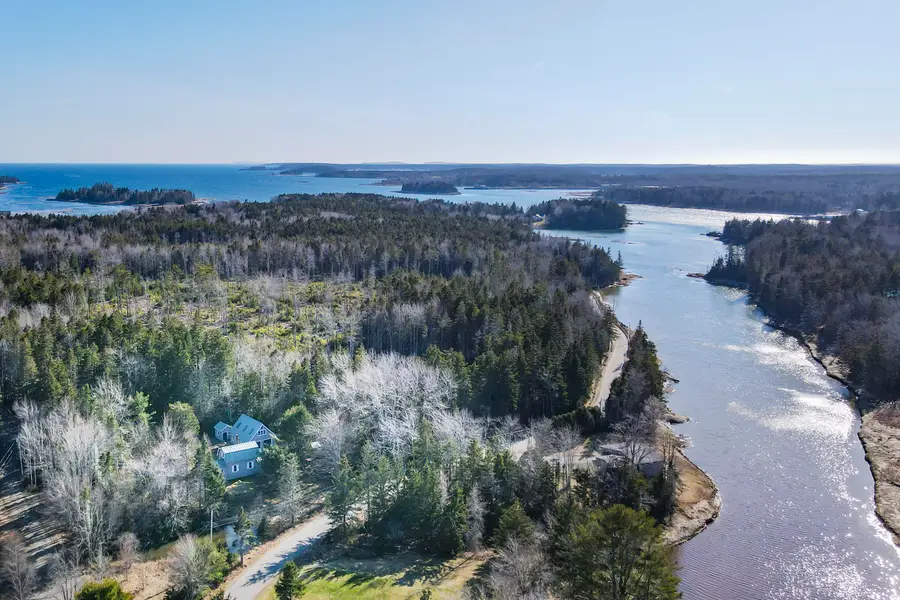 12 Harrington Cove Road, Spruce Head, ME 04859 - #2