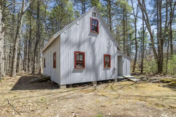 101 Hooper Shores Road, York, ME 03909