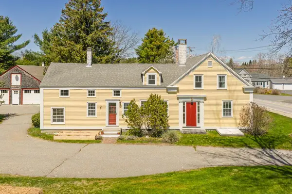 68 Payne Road, Scarborough, ME 04074