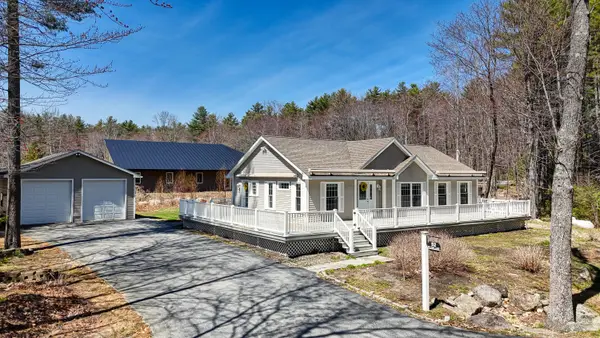 52 Plum Lane, Belgrade, ME 04917
