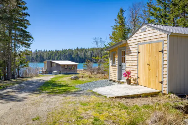 349 Oceanville Road, Stonington, ME 04681