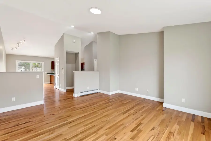 34 Maurice Way, Cumberland, ME 04021 - #3