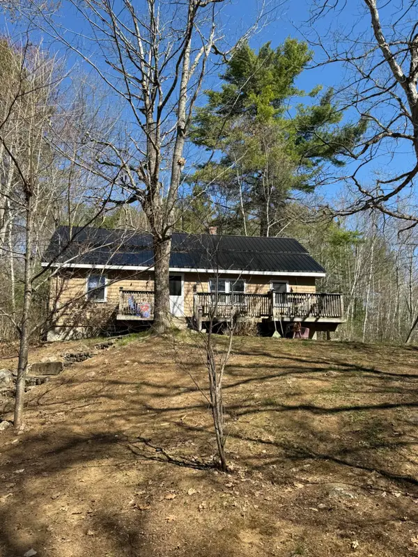 11 Whittier Lane, Casco, ME 04015