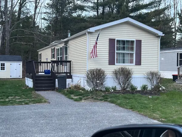 10 Mayflower Drive, Old Orchard Beach, ME 04064