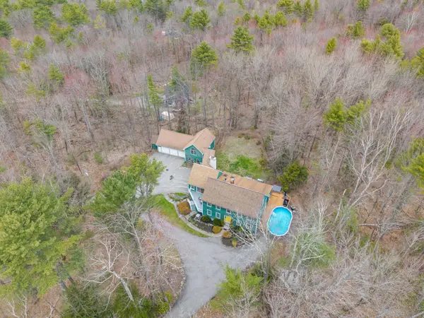 148 Spiller Hill Road, Raymond, ME 04071