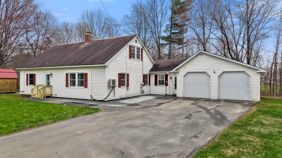 21 Goodwin Street, Newport, ME 04953 - #2