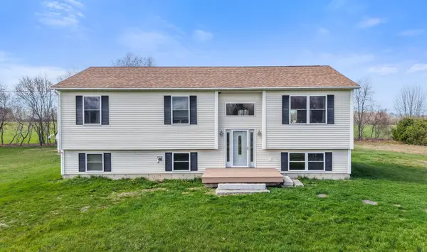 66 Bradbury Drive, Corinth, ME 04427