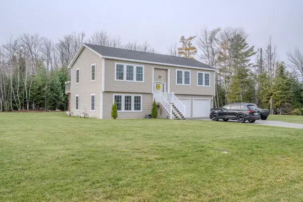 19 Magnolia Hill Road, Bangor, ME 04401