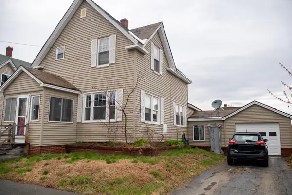 25 Katahdin Avenue, Millinocket, ME 04462
