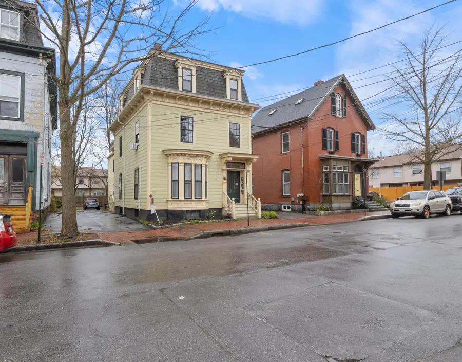 112 Clark Street #3, Portland, ME 04102 - #2