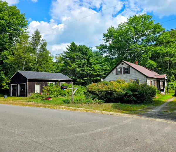 705 Plains Road, Mount Vernon, ME 04352