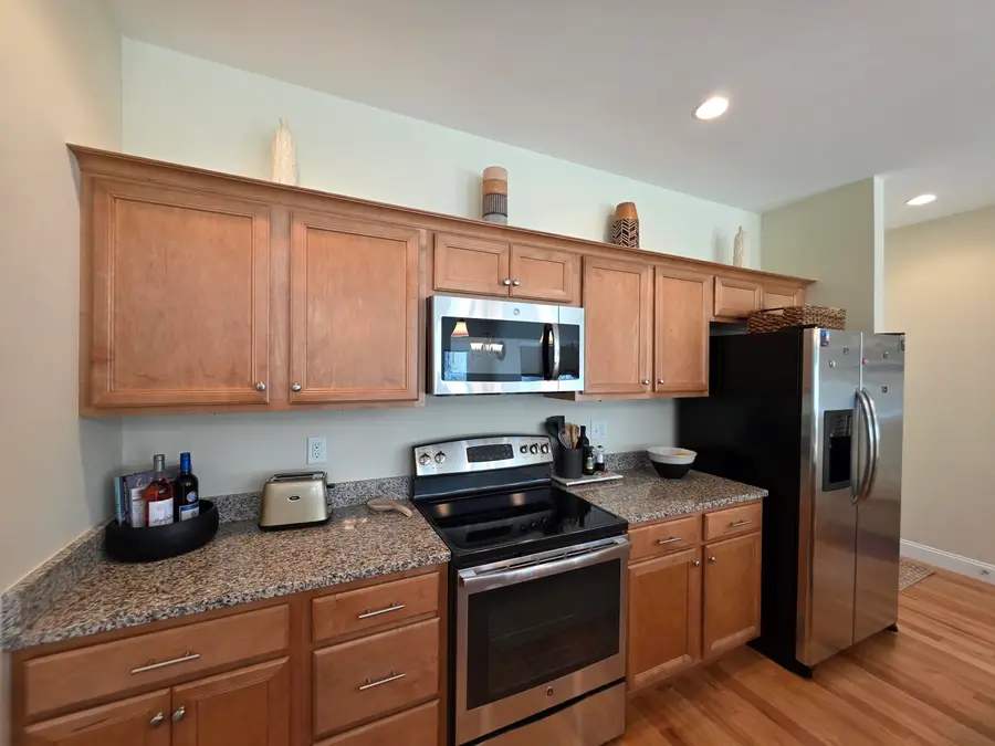 5 Shore Drive #10, Orono, ME 04473 - #3
