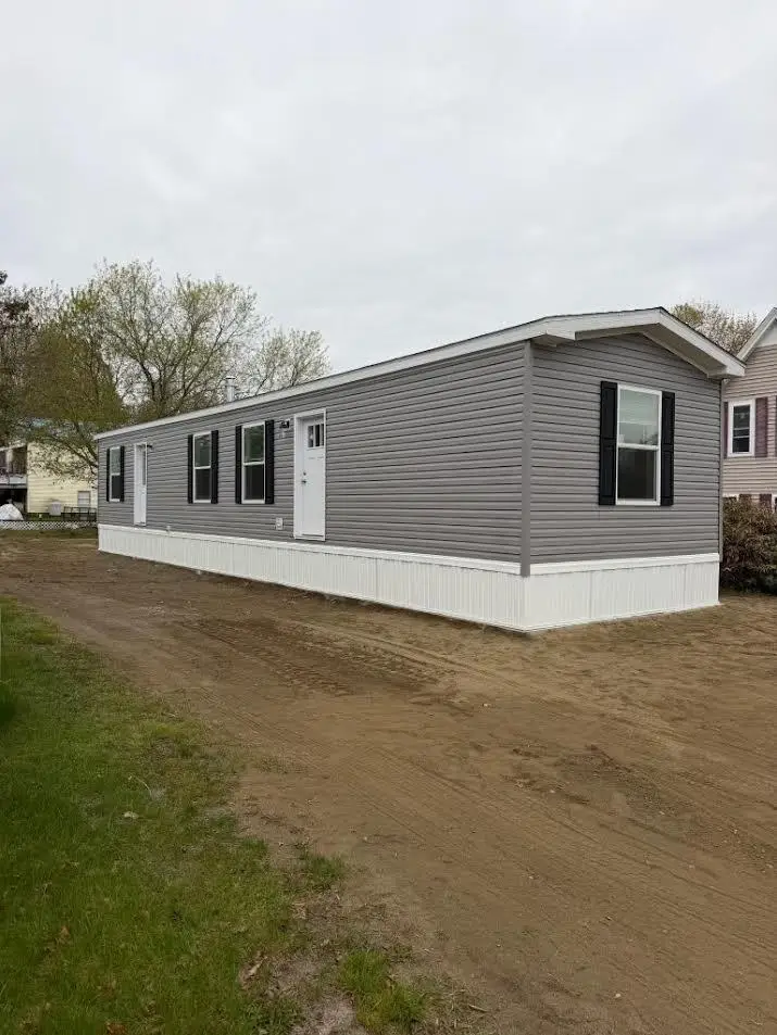 19 Bartlett Street, Fairfield, ME 04937 - #1