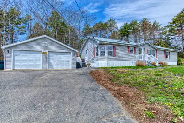 75 Reed Road, Boothbay Harbor, ME 04538
