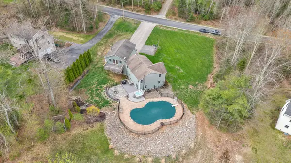 35 Barstow Road, Gorham, ME 04038