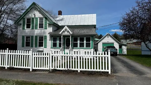 42 E Leavitt Street, Skowhegan, ME 04976