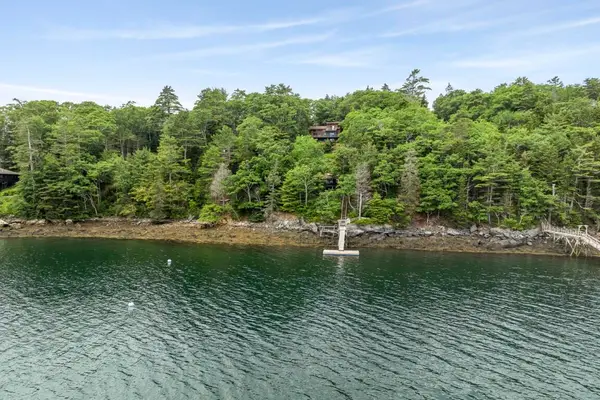 127 Appalachee Road, Boothbay Harbor, ME 04538