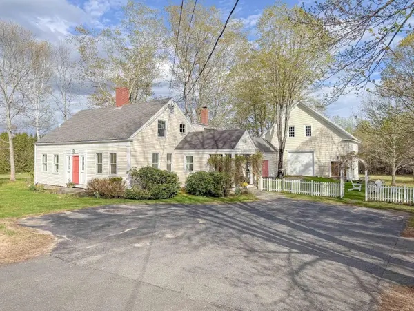 119 Memorial Highway, North Yarmouth, ME 04097