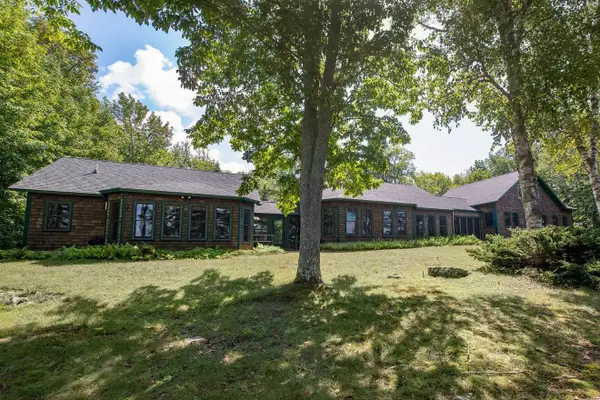 126 Reach Road, Deer Isle, ME 04627