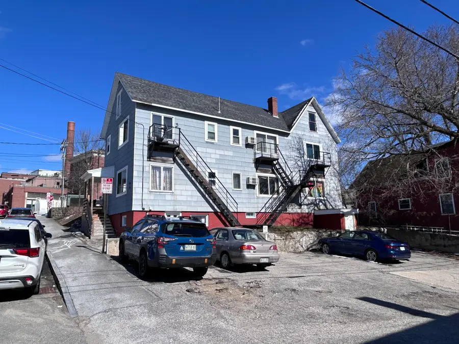 53 Lowell Street, Lewiston, ME 04240 - #3