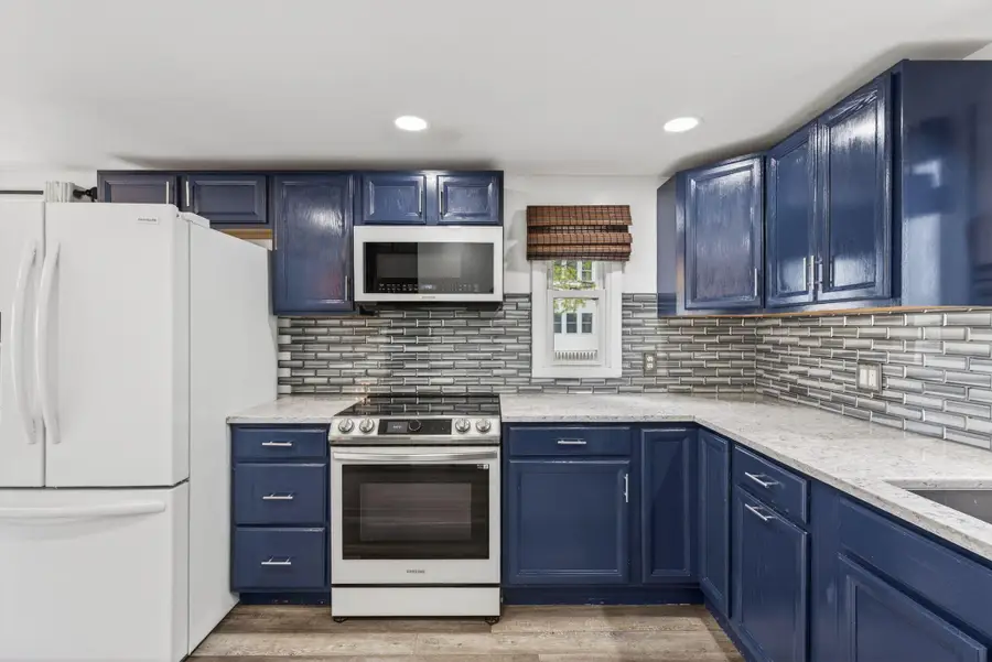 923 Broadway, South Portland, ME 04106 - #3
