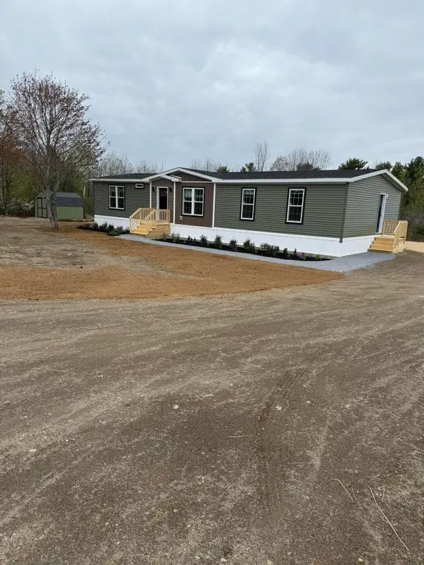 348 Hanson Road, China, ME 04358