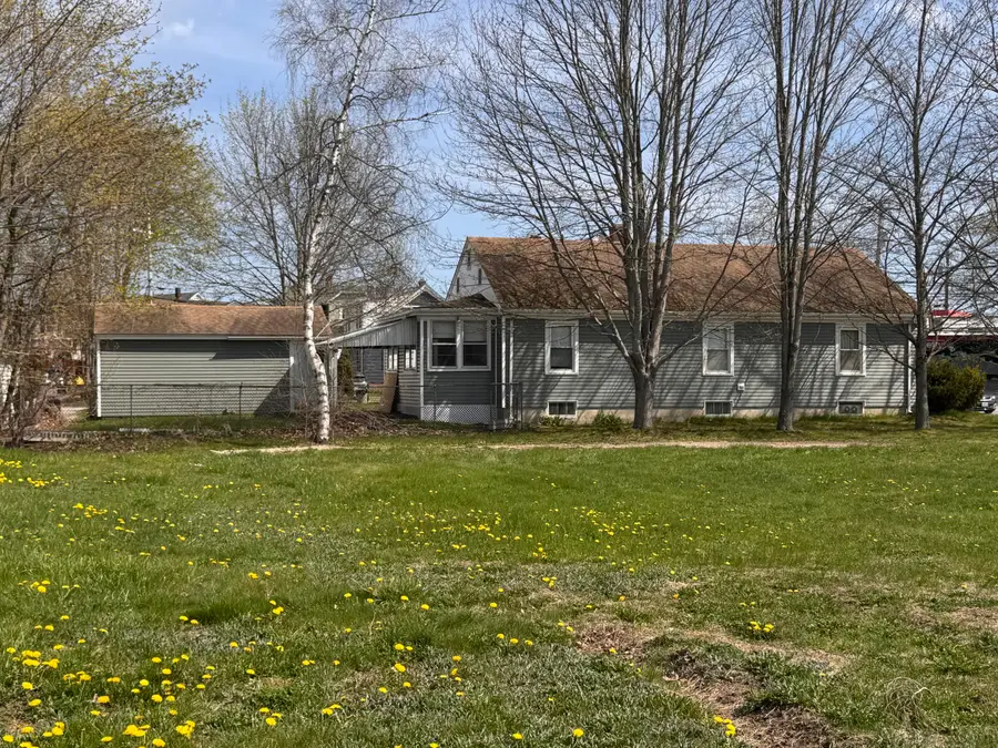 234 Russell Street, Lewiston, ME 04240 - #3