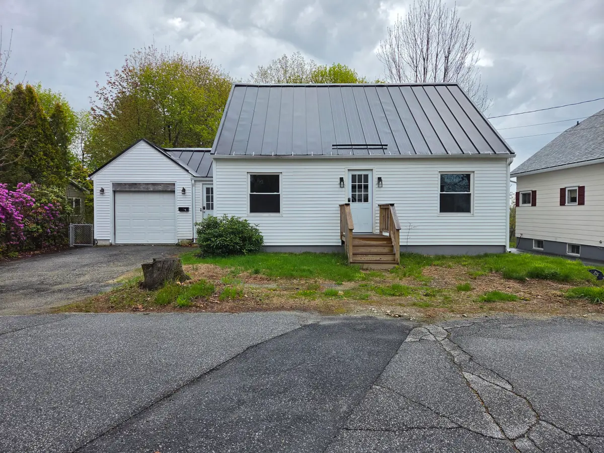 35 Webber Avenue, Lewiston, ME 04240 - #1