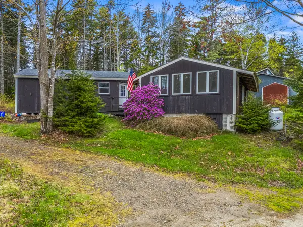 28 & 36 Ledgemere Road, Harpswell, ME 04066