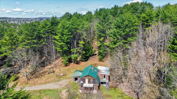 32 Sunny Hill Drive, Brooks, ME 04921