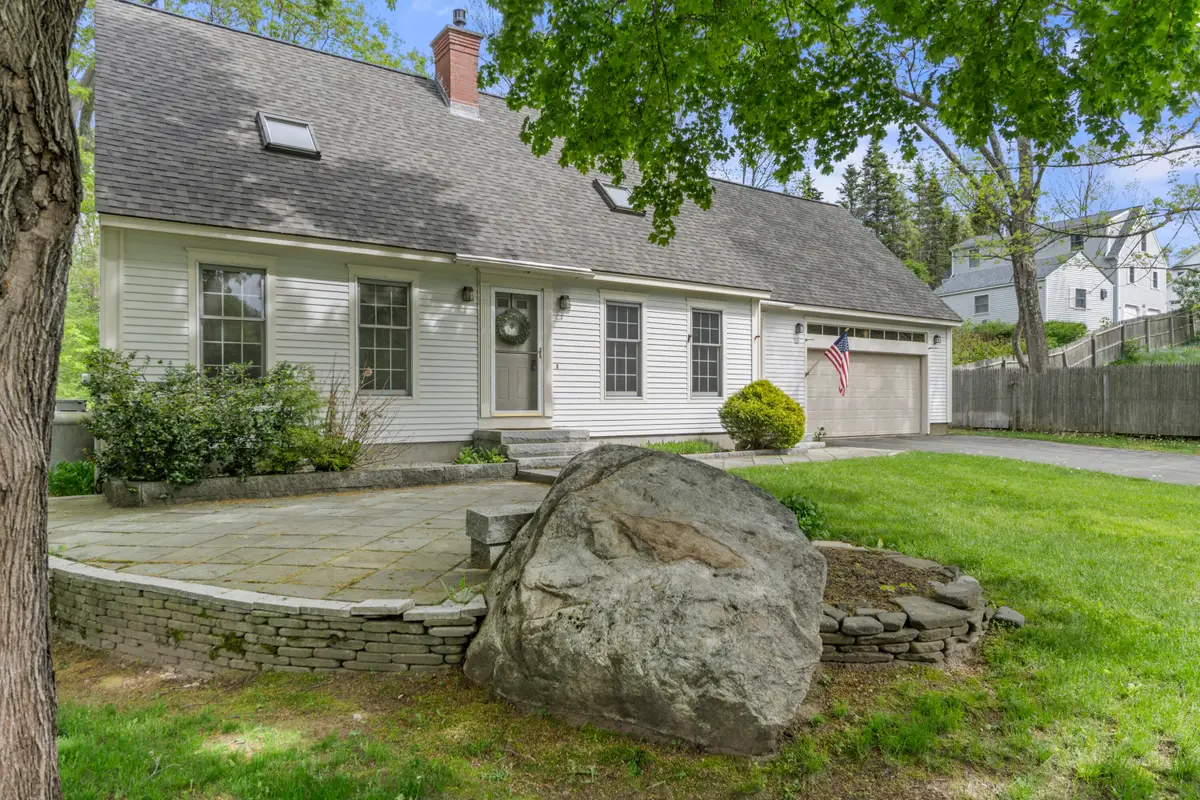 37 Shelby Lane, South Portland, ME 04106 - #1