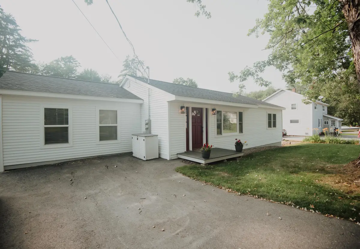 188 Middlesex Road, Topsham, ME 04086 - #1