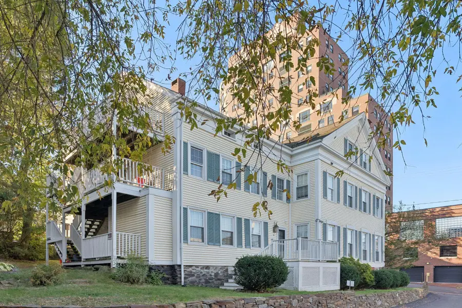 11 Parris Street #3, Portland, ME 04101 - #2