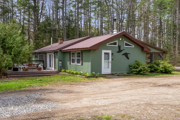 30 Horse Point Road, Belgrade, ME 04917